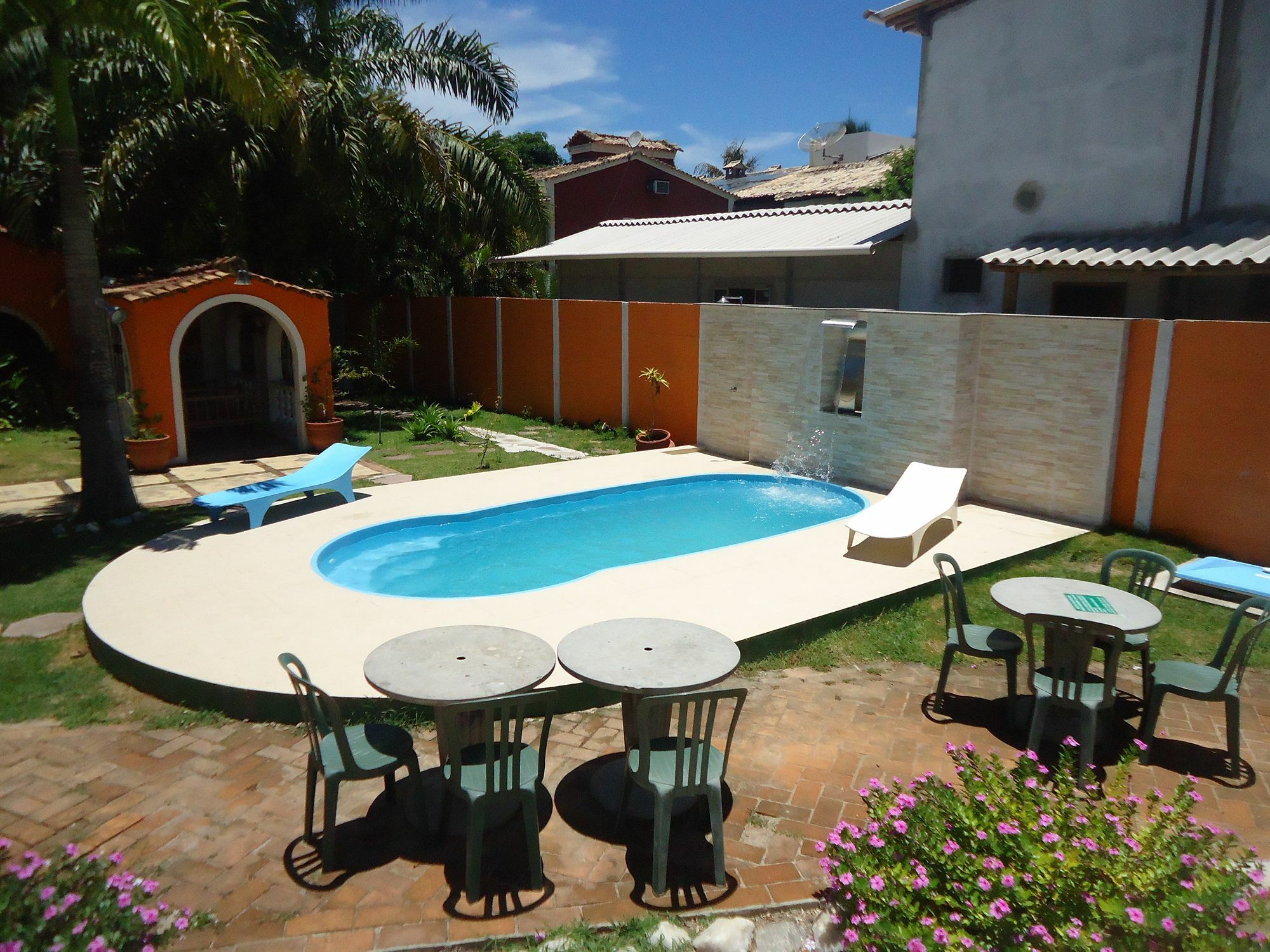 Vale Inn 3*